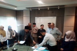 Pembangunan  kolam air mancur  "menari" dimulai