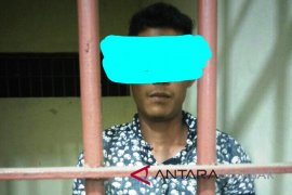 Belum sempat menikmati hasil penjualan laptop curian, JEP ditangkap polisi