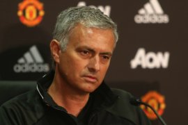 Mourinho siap gusur Solari untuk Real Madrid
