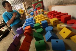 Mainan Anak Edukatif