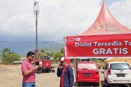 Pulihkan Jaringan, Telkomsel Berikan Telpon Gratis Bagi Korban Gempa Lombok
