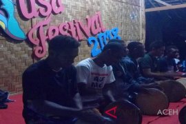 Siswa SMN Papua belajar rapai