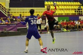 Lipsus (Asian Games) - Viktorius senyum terus saat bertanding