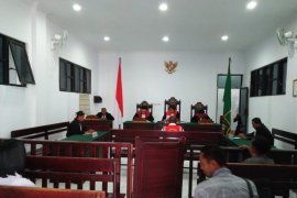 Kakek cabul divonis tujuh tahun penjara