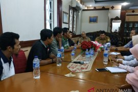 Lima Tumenggung Orang Rimba mengadu ke gubernur