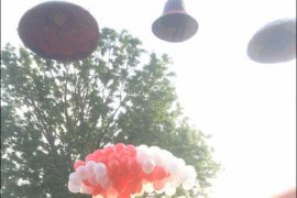 Thousands of residents follow BUMN healthy walk