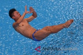 LONCAT INDAH PENYISIHAN 1 METER PUTRA