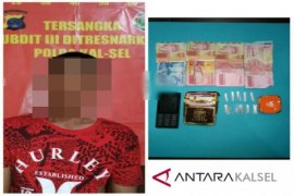 Ditresnarkoba tangkap 2 pengedar dengan 10 paket narkotika