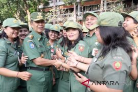 Gubernur Pastika  pamit dalam apel disiplin