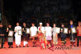 Enam tokoh Bali terima penghargaan "BMPN" 2018