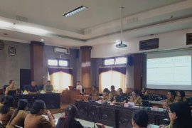 Pemkab Gianyar gelar pertemuan benahi penyusunan SAKIP