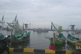 Nelayan Jembrana takut badai