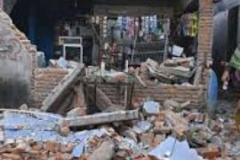 Pulihkan Jaringan, Telkomsel Berikan Telpon Gratis Bagi Korban Gempa Lombok