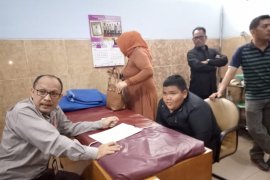 Hindari obesitas anak dengan hindari makanan cepat saji