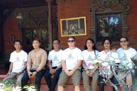 Musisi bawakan musik spiritual "Sacred Rhythm"
