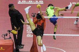 Sepak Takraw Penyisihan Quadrant Putri Indonesia vs Myanmar Page 2 Small