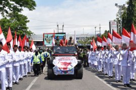 Warga Ponorogo Sambut Peraih Medali Emas Asian Games (Video)