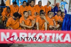 BNN MUSNAHKAN BARANG BUKTI NARKOTIKA