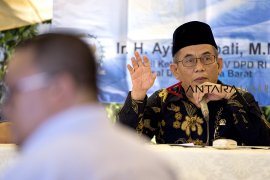 Dialog kebangsaan Daerah Otonomi Baru
