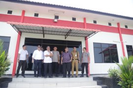 Peninjauan Lapangan Pembangunan Sarana Mako Brimobda Kepri