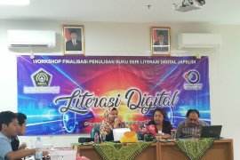 Pegiat literasi digital prihatin hoaks marak
