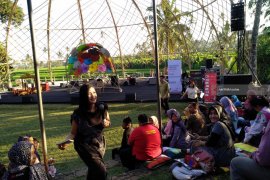 Fira Basuki: Penulis Harus Eksplor Kemampuan Lain