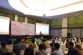 Peternak ayam mulai gerakan modernisasi kandang