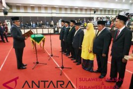 Tujuh legislator PAW DPRD Sulsel dilantik