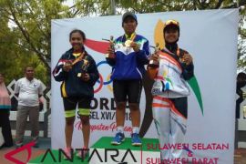 Pebalap Bantaeng rebut perak "Criterium Putri"
