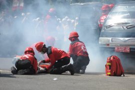 Simulasi Pertolongan PMI