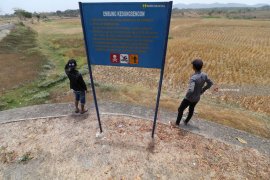 Waduk Kedungsengon Nganjuk Mengering