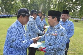 44 PENSIUNAN ASN TERIMA DANA BANSOS