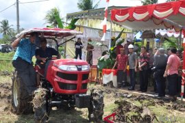 Petani Jembrana terima bantuan Kementan