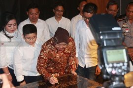 Risma : "Co-Working Space" Solusi Usaha Menjanjijkan di Indonesia