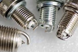 Ingin tahu busi apa yang cocok untuk motor ber-cc kecil? berikut ulasannya