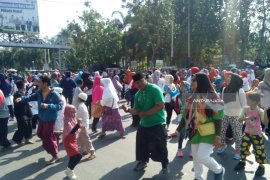 Ribuan Santri di Kediri Goyang Dayung