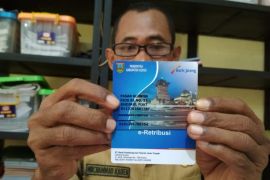 Pembayaran e-retribusi pasar di Kudus tertunda