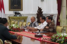 Jokowi terima PB IDI di Istana Merdeka