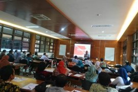 IPB berikan pelatihan untuk tendik IPB dalam mengelola limbah B3