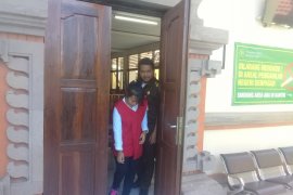 Pemilik 36 paket sabu nangis dituntut 12 tahun delapan bulan penjara