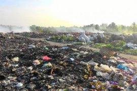 Sekda pimpin bersih-bersih hari bebas sampah