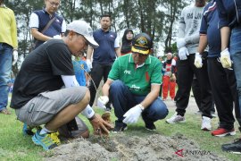 Mukhlis Rahman ajak masyarakat peduli pariwisata