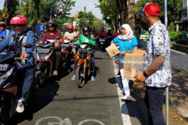 Pemuda di Kediri Ikut Kumpulkan Sumbangan Bantu Korban Gempa di Palu-Donggala