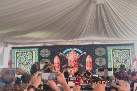 Jokowi: Dua Minggu ke Depan Harus Ada Penerbangan ke Jakarta