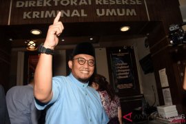 Pemeriksaan Nanik S Deyang dan Dahnil Aznar Simanjuntak