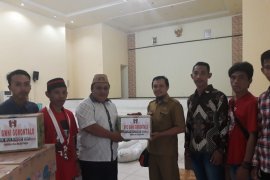 GMNI Serahkan Bantuan Untuk Korban Bencana Sulteng