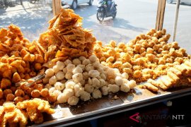 Cara makan gorengan dengan sehat dan terlepas dari rasa khawatir