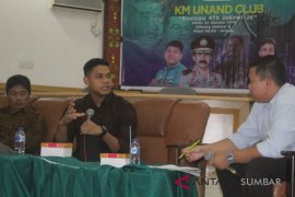 KM Unand gelar diskusi evaluasi pemerintahan Jokowi-JK