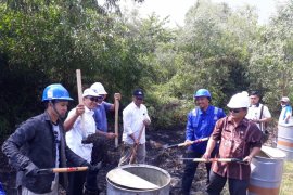 Ditpam musnahkan 276 drum limbah B3