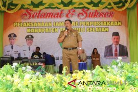 Keluarga tahlilan doakan korban tragedi Lion Air